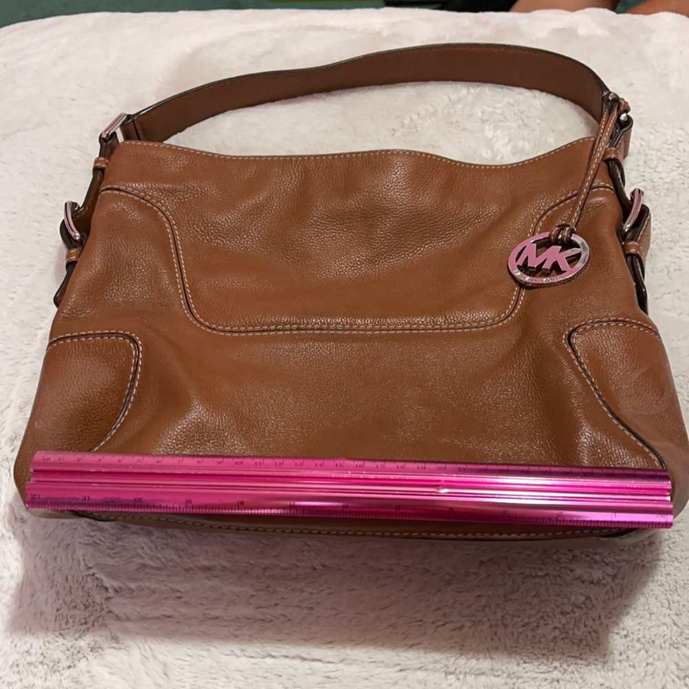 Michael kors leather bag